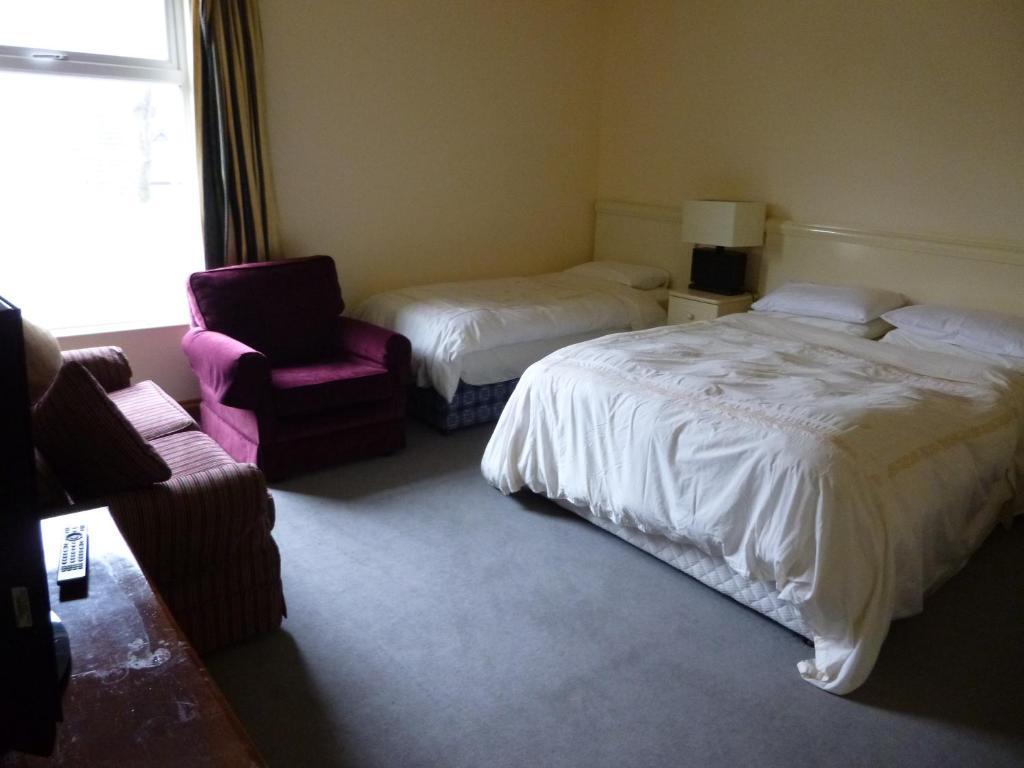 Acton Lodge Guesthouse Cork Room photo